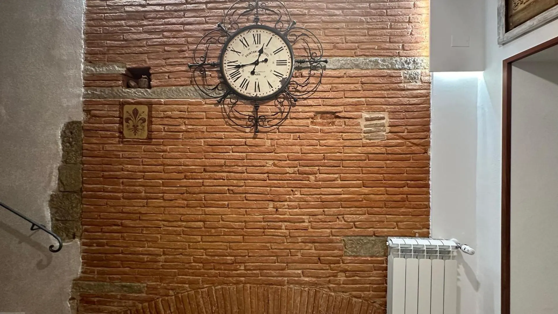 Apartment Regina Two - Floored Rustico Relax Florence Italy